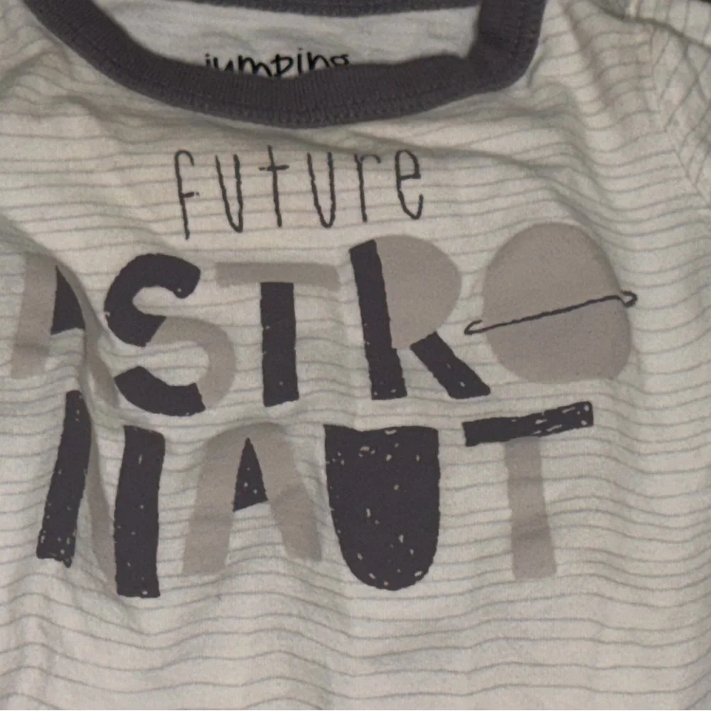 Jumping‎ Beans Boys, Girls, 9 month pajama, outfit astronaut